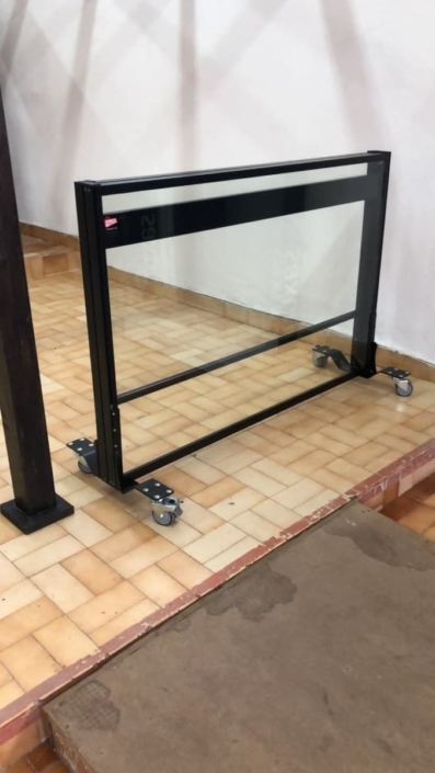 Toldos Antolín Mamparas divisorias productos Toldos Antolín Mamparas divisorias productos