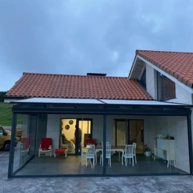 Cerraminetos para porches en Cantabria. Disfruta de tu hogar todo el año