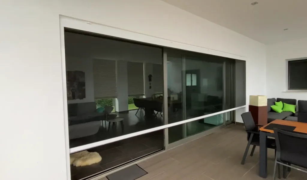 Toldos Antolín Soluciones motorizadas para cortinas y mosquiteras 