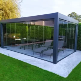 Pérgola bioclimática + cortina corredera